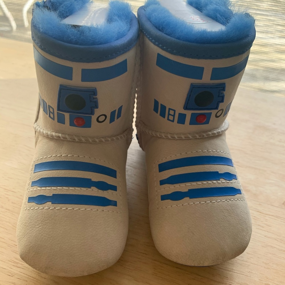 Star Wars X Ugg - R2-D2 Baby Boots